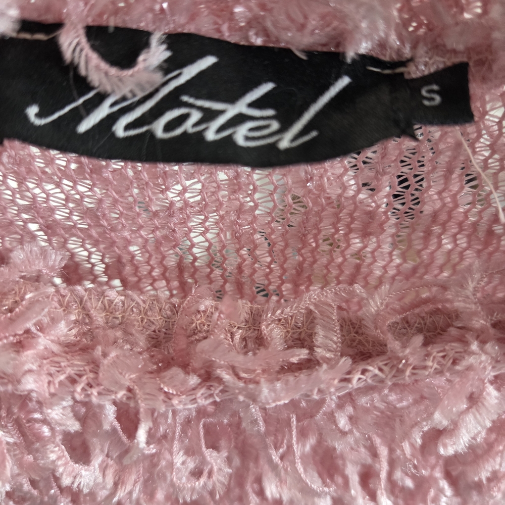Pink Textured Crop Top - Picture 2 of 4
